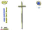 Croix en laiton antique de crucifix de zamak de couleur d'or, taille de décoration de couvercle de cercueil en métal des garnitures D017 de cercueil :  57 x 16,5 cm